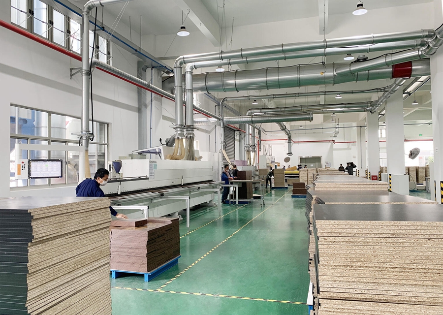 優尼科斯居家辦公用品需求量增大，訂單暴增